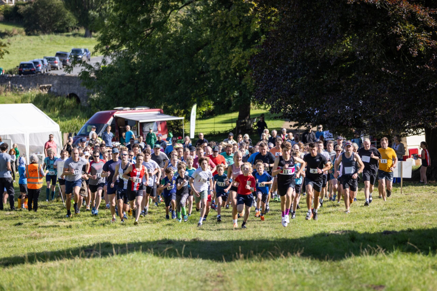 Coln Valley 2, 5 and 10km Charity Trail Run carousel image 1